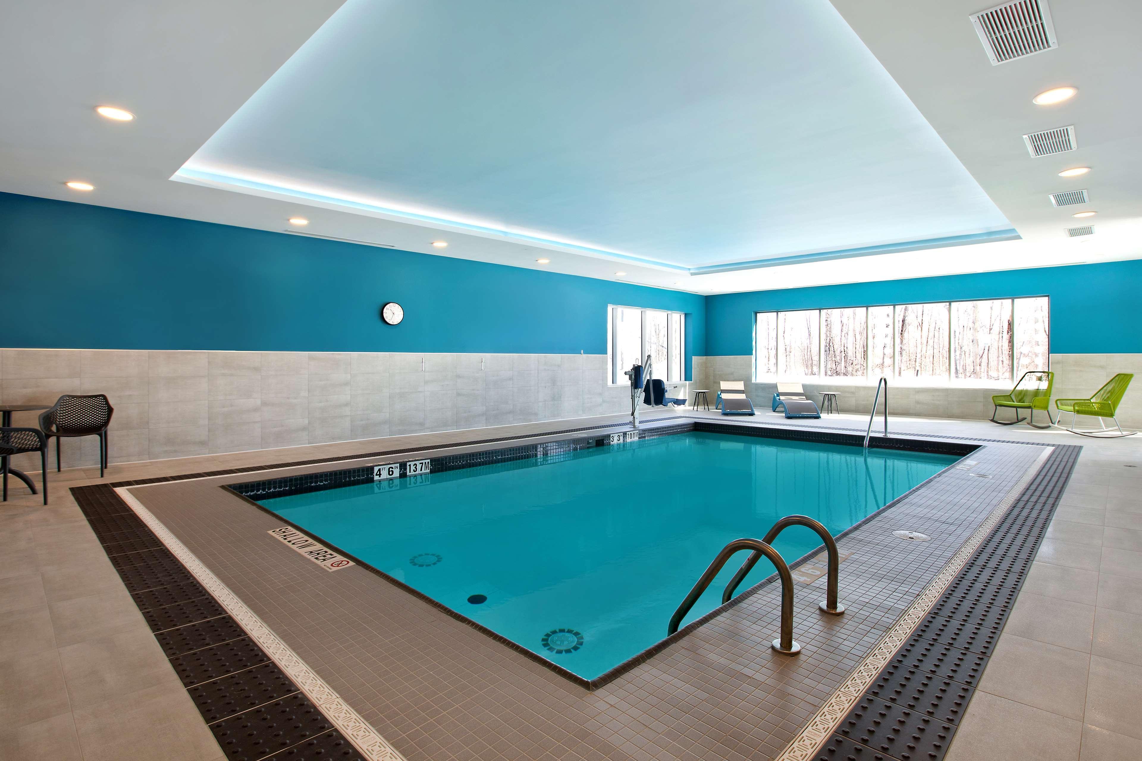 Hampton Inn & Suites Ottawa West, Ontario, Canada מראה חיצוני תמונה