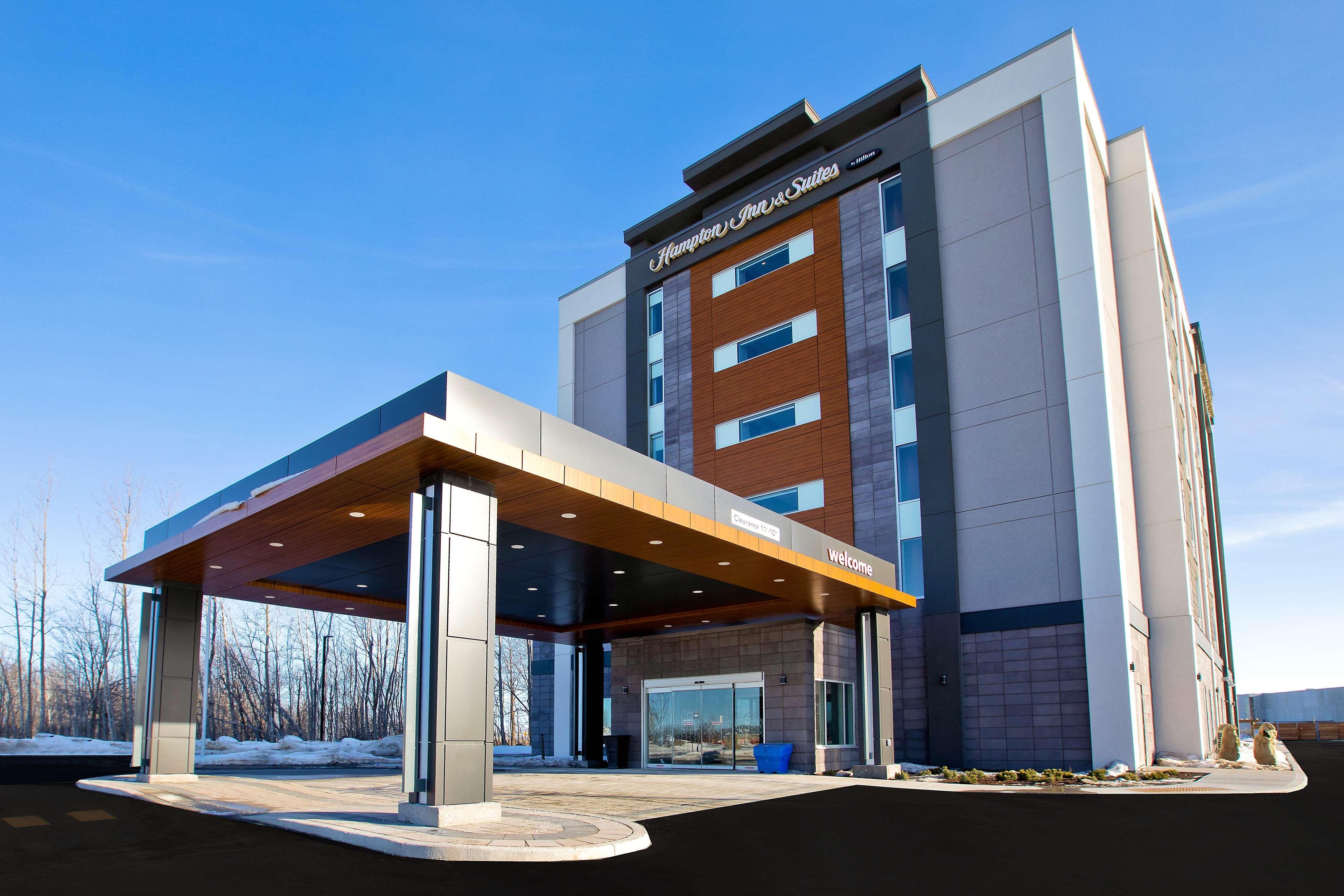 Hampton Inn & Suites Ottawa West, Ontario, Canada מראה חיצוני תמונה