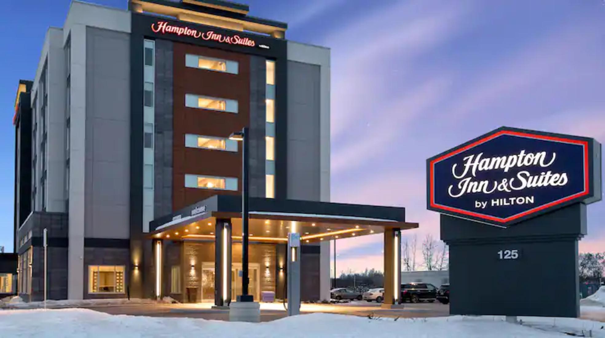 Hampton Inn & Suites Ottawa West, Ontario, Canada מראה חיצוני תמונה