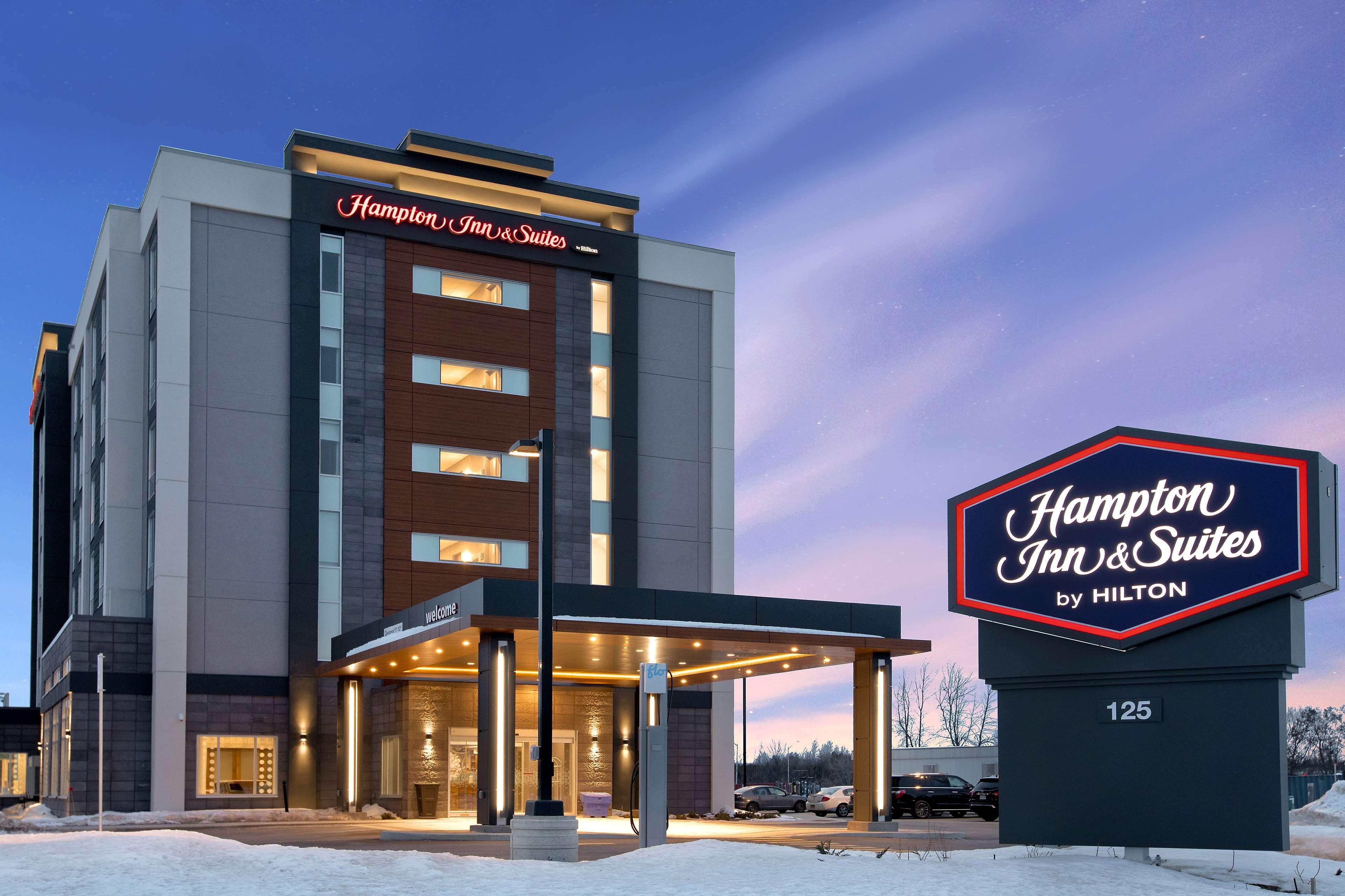 Hampton Inn & Suites Ottawa West, Ontario, Canada מראה חיצוני תמונה